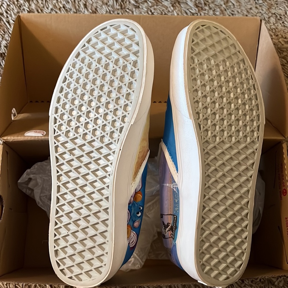NWOT - Picture 9 of 10